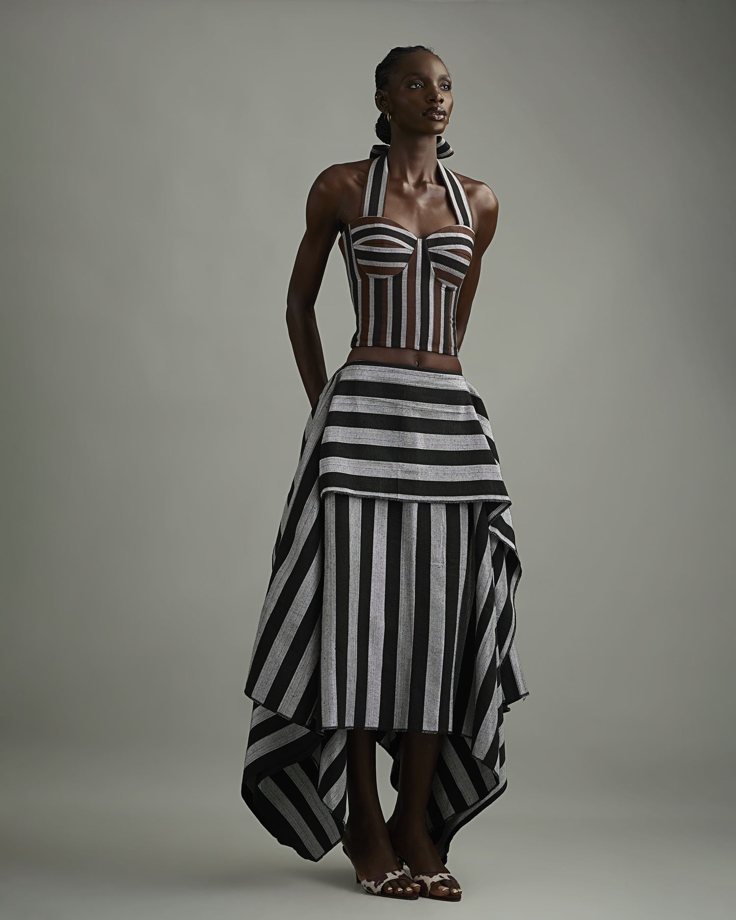 Mowa Skirt in Silver Hertunba