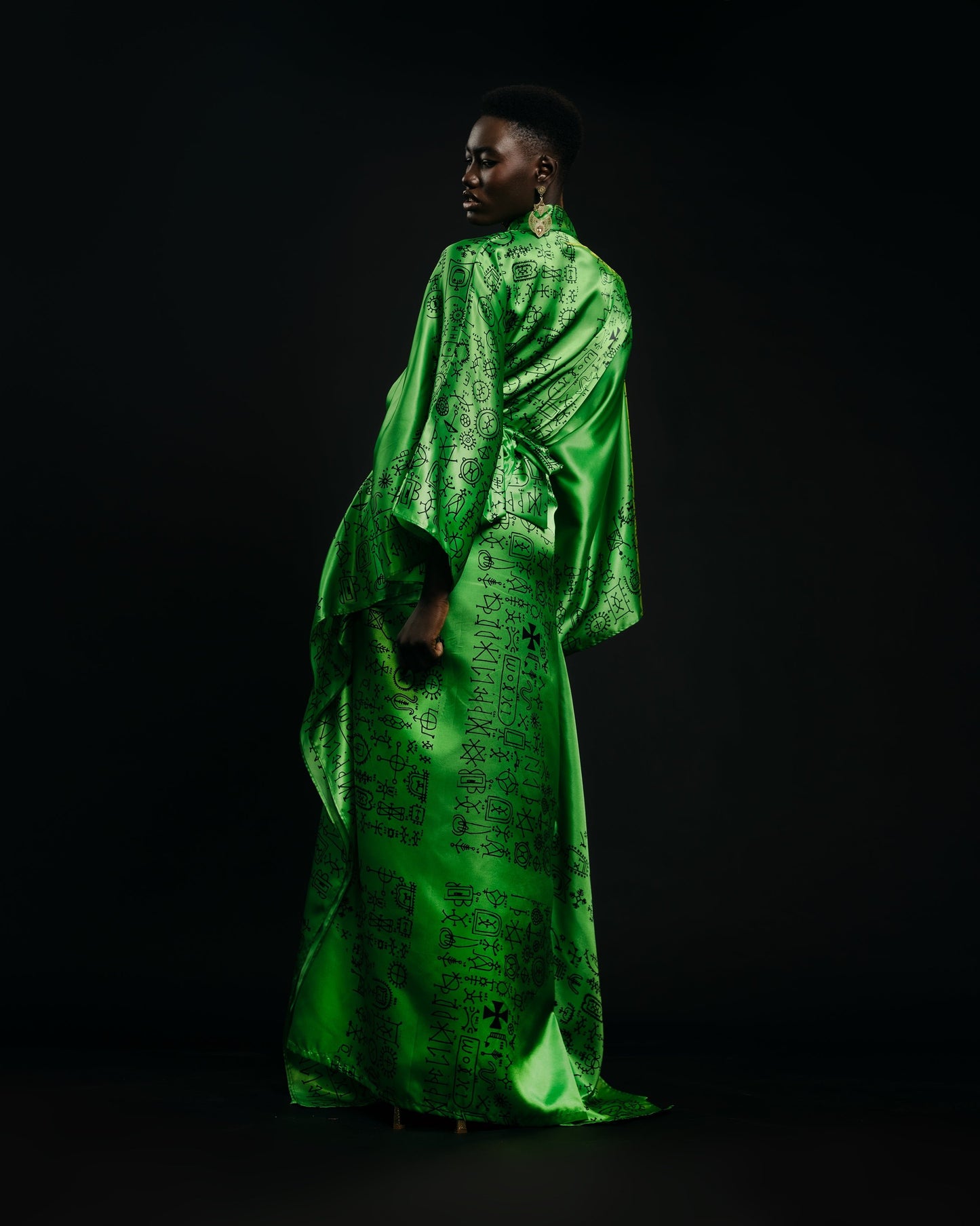 The Udi Robe - Hertunba