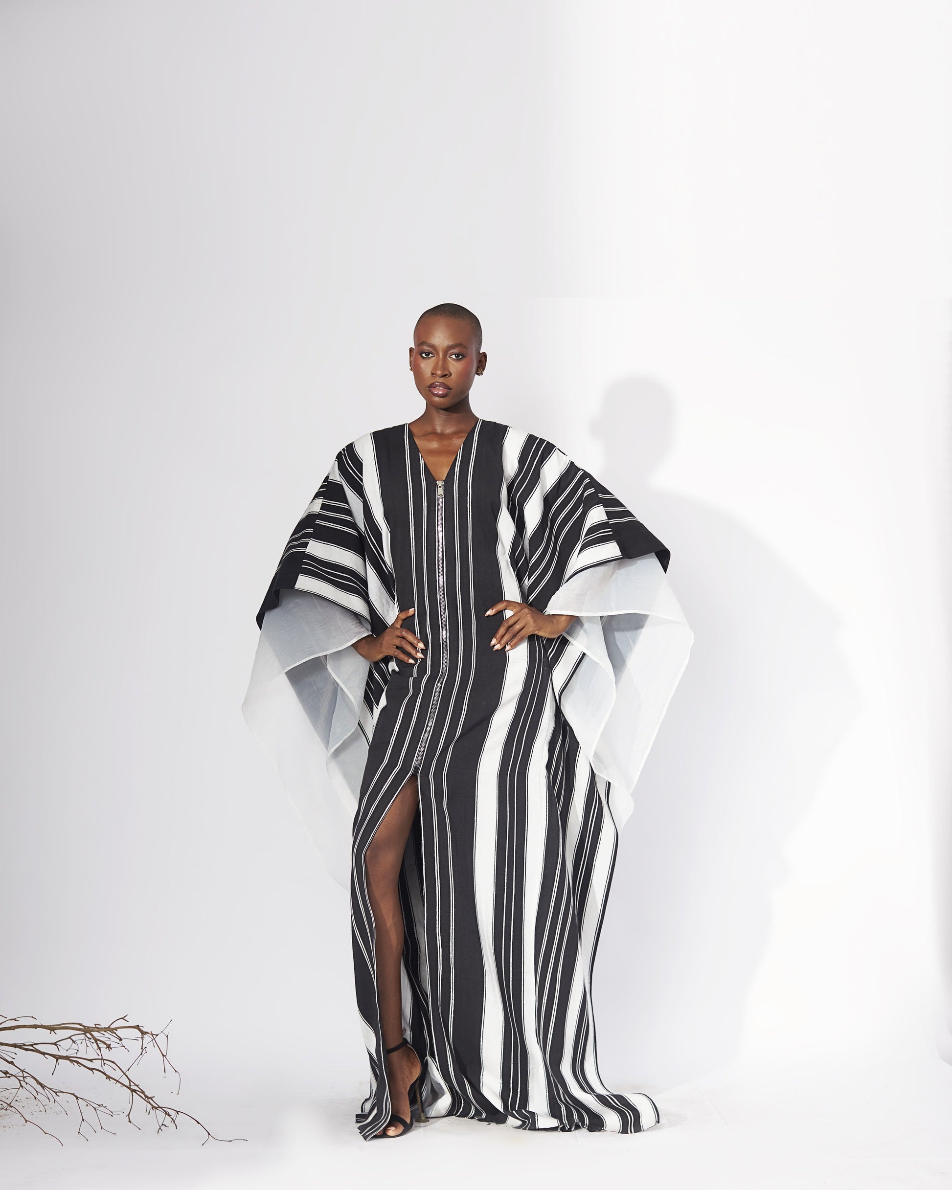 Oiza Kaftan (black/white) - Hertunba