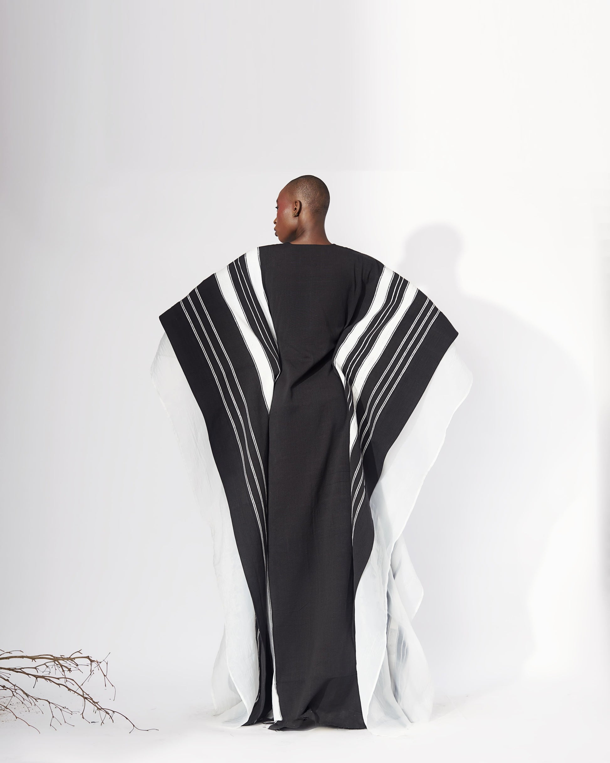 Oiza Kaftan (black/white) - Hertunba