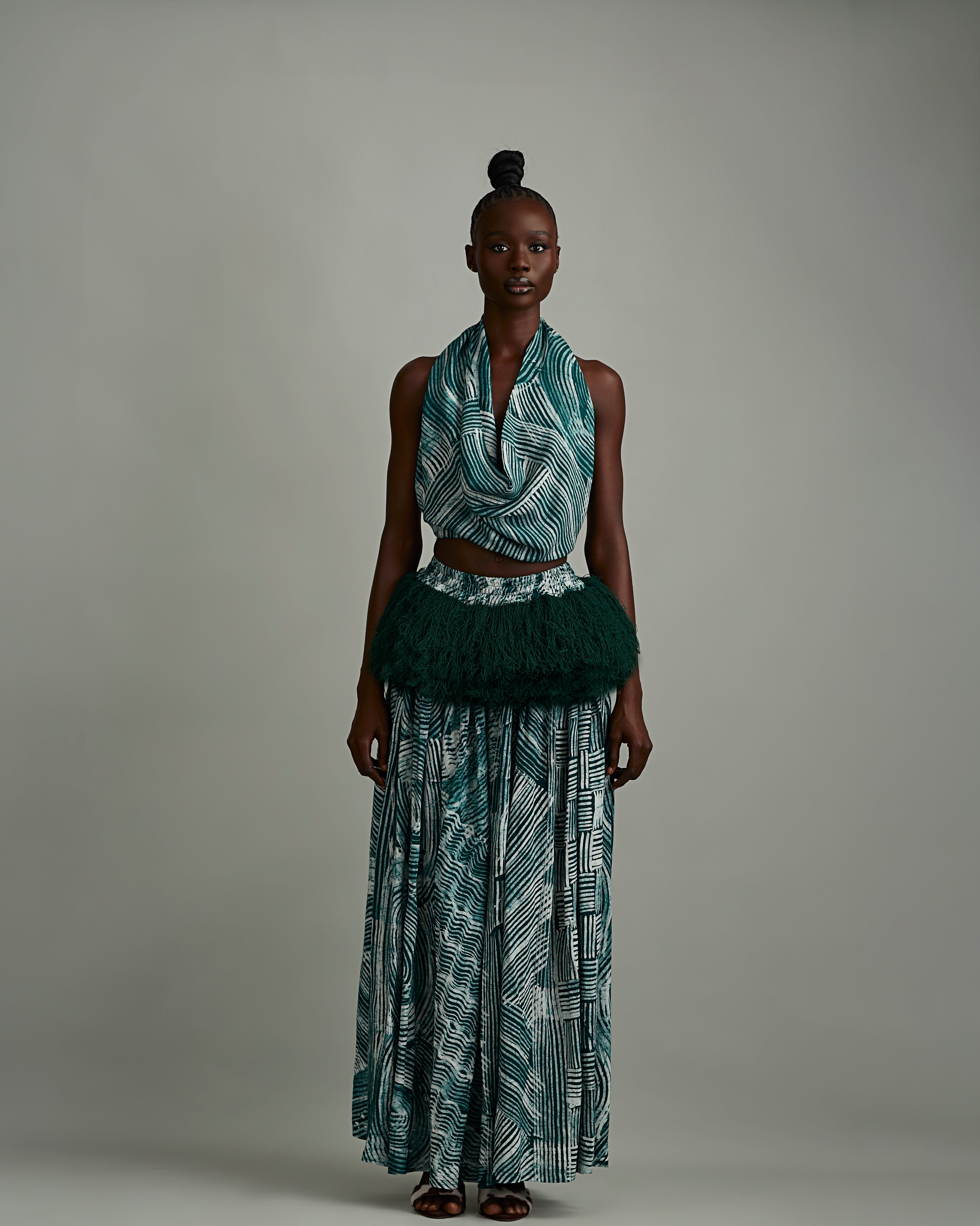 トップス nini Nini Cape – Hertunba