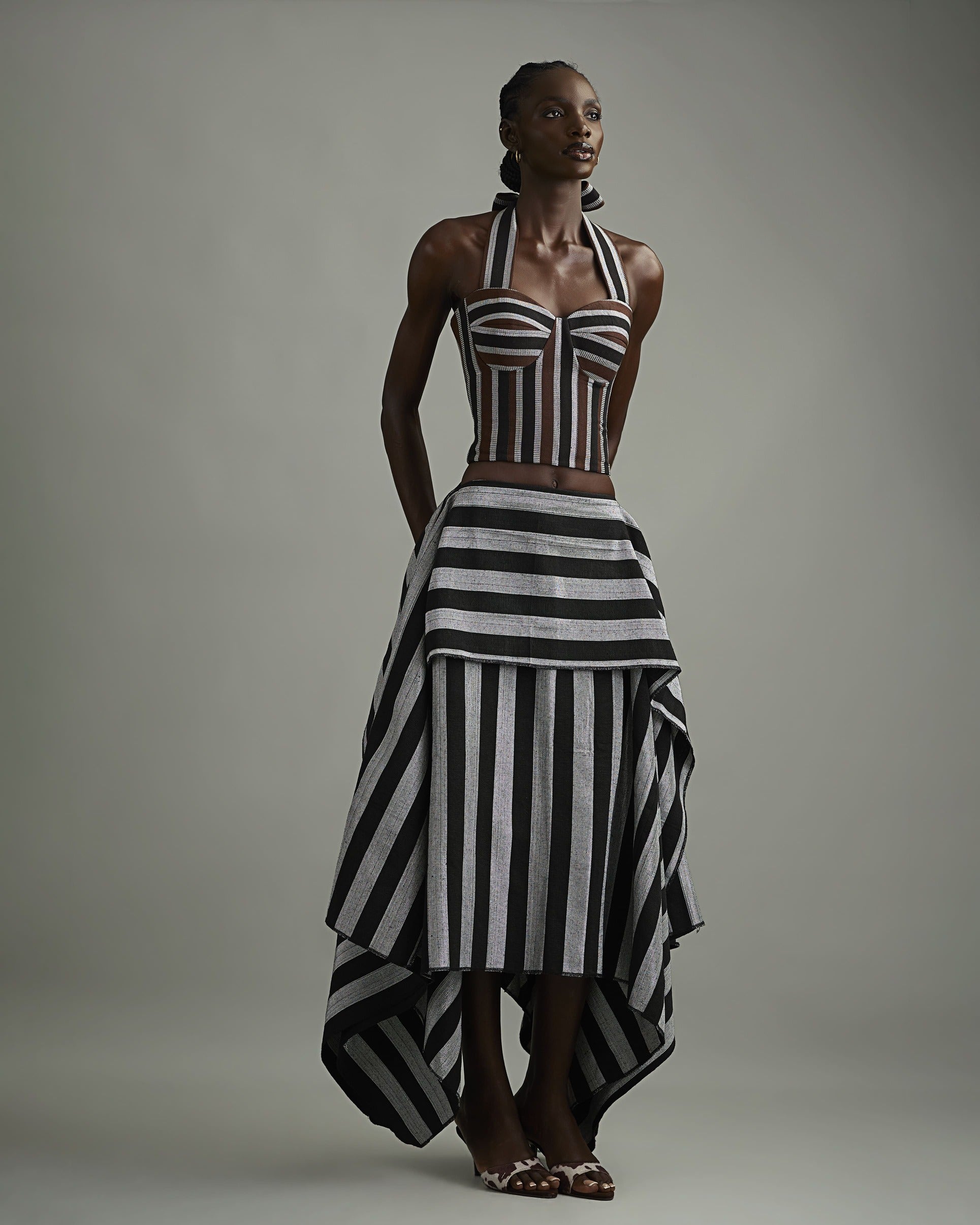 Mowa Skirt in Silver Hertunba