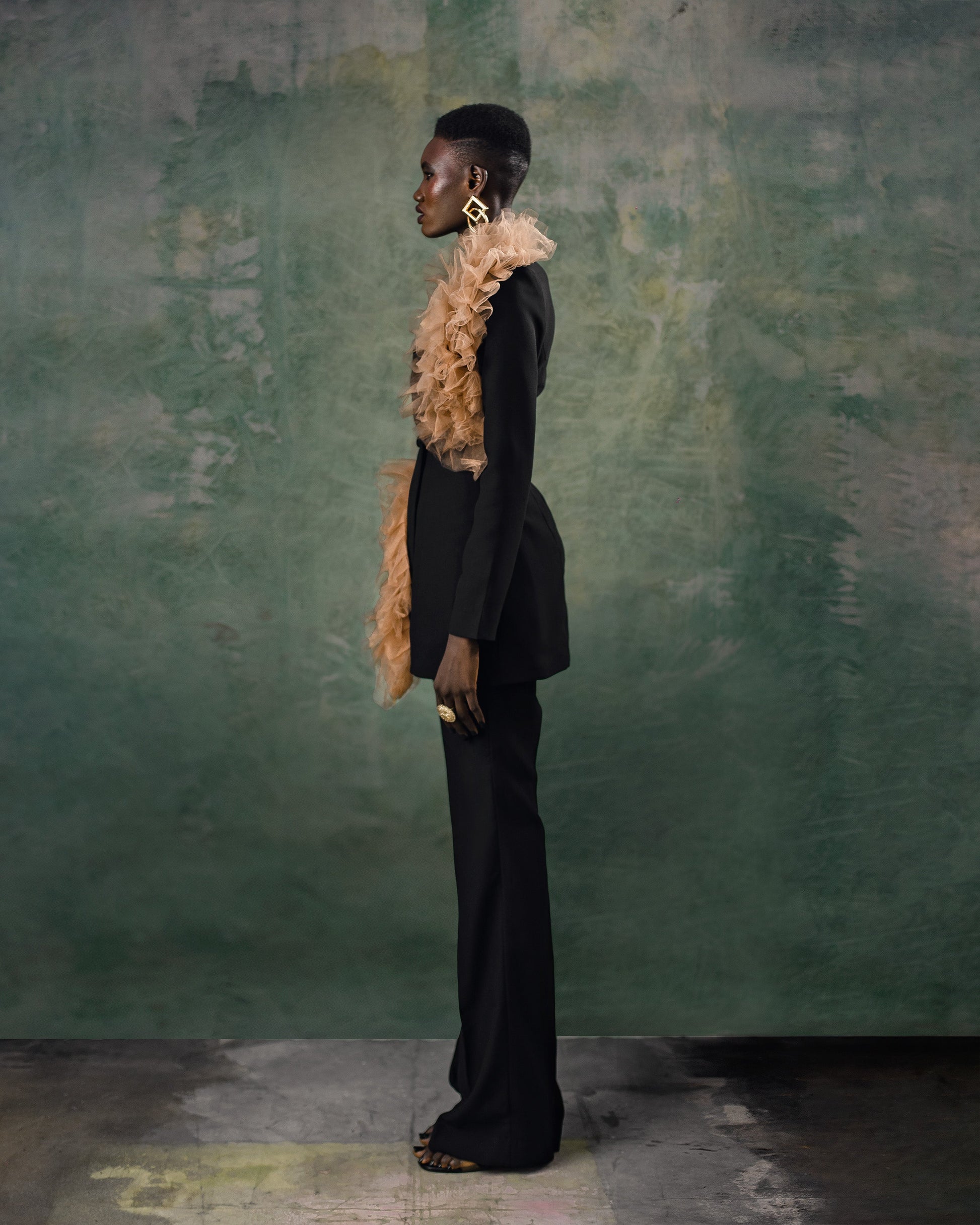 Titi Tulle Suit - Hertunba